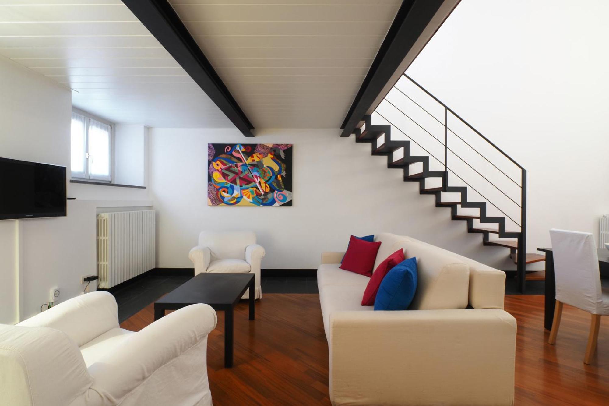Enchanting Loft Between History And Tranquility Milaan